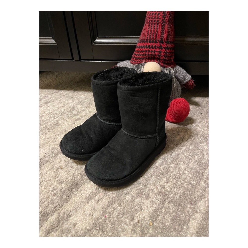 ❌ CLEARANCE ❌ Authentic UGG Black Boots 🥾